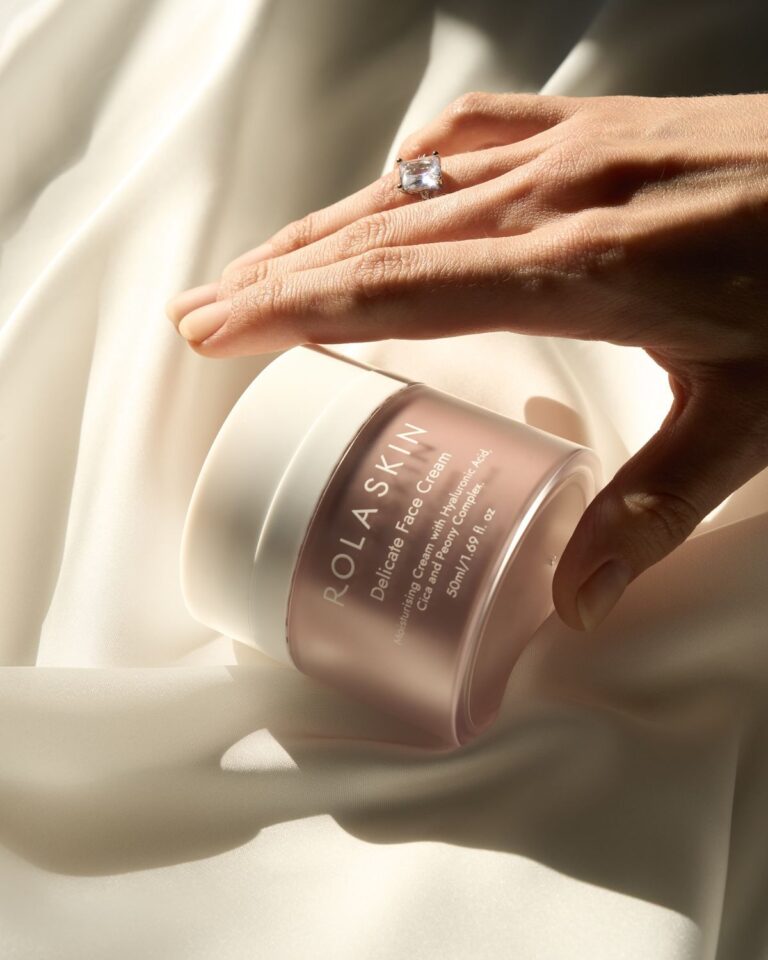 Serum HA cấp nước chuyên sâu 24 giờ
